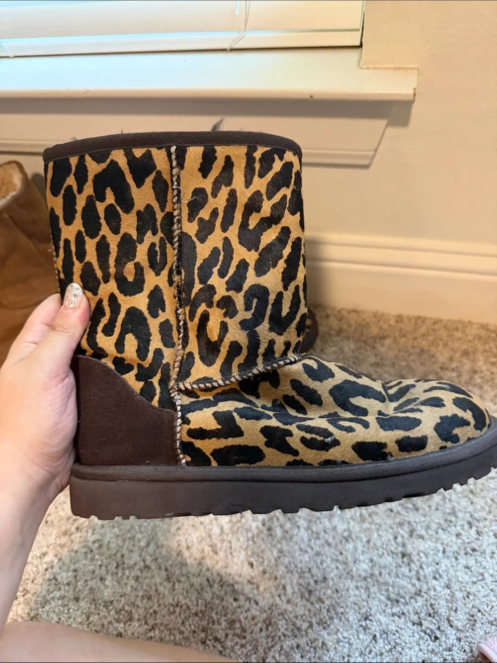 UGG short boots